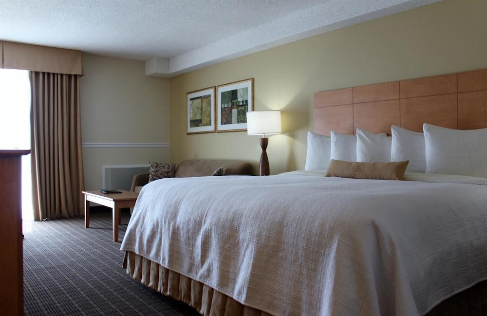 Best Western Smiths Falls Hotel Exterior photo